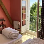 Prázdninový dům Domaine De La Rimbertiere Thuré
